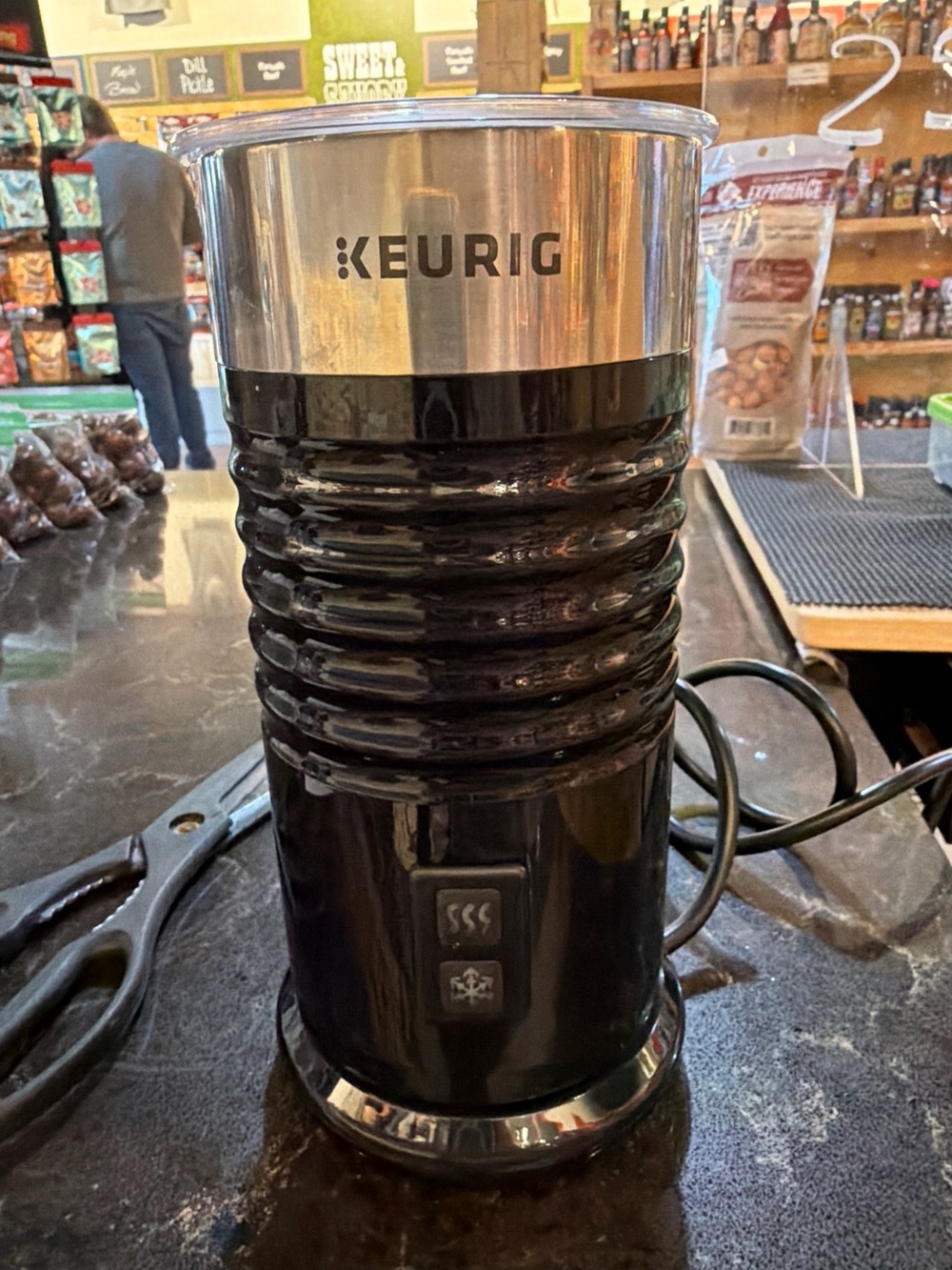 Keurig 5000340539 Black Milk Frother w/ Electric Power Base